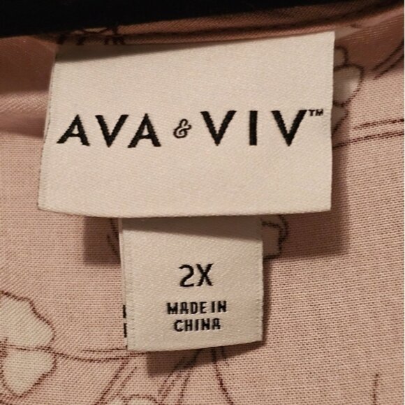 Ava & Viv Faux Wrap Dress Size 2X - Picture 5 of 5